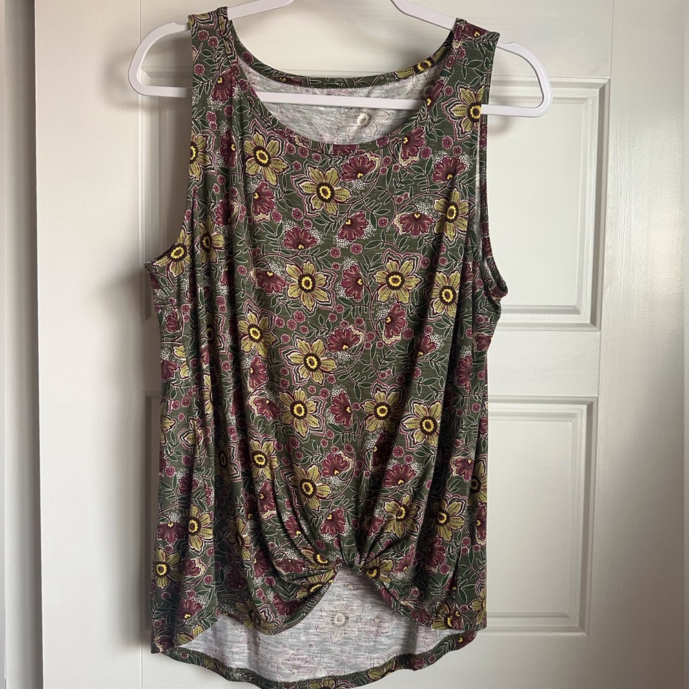 Maurices 24/7 floral tank